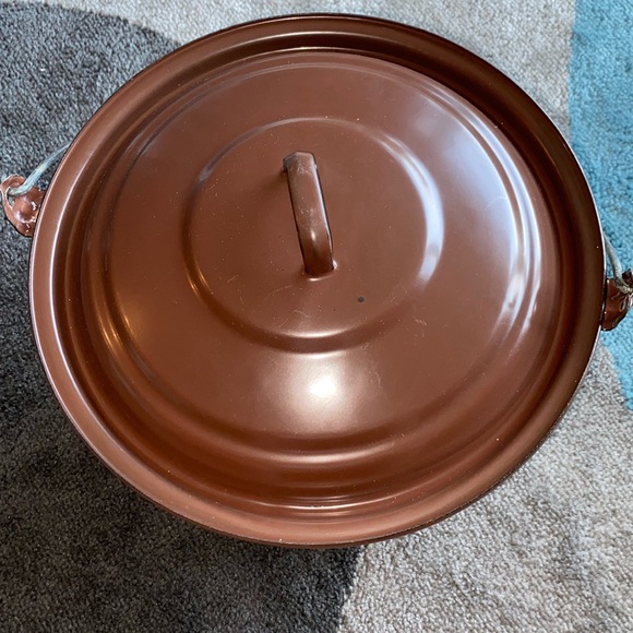 Large Enamelled Milk pot, Strawberry print - Picture 3 of 12